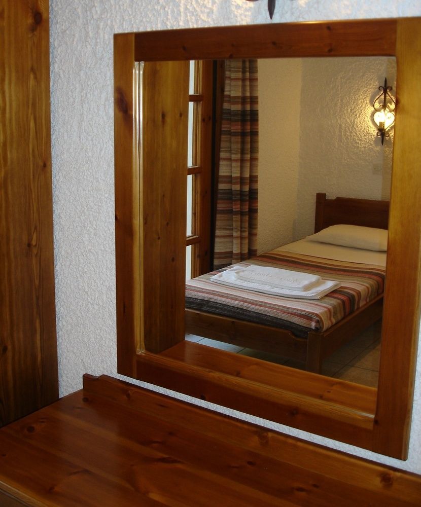 Maria Suites Платаньяс Экстерьер фото
